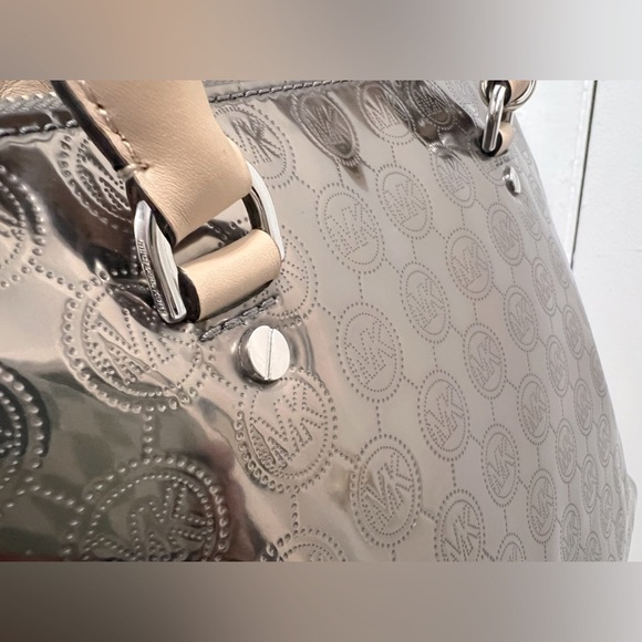 New Michael Kors Dome Satchel - Picture 11 of 16